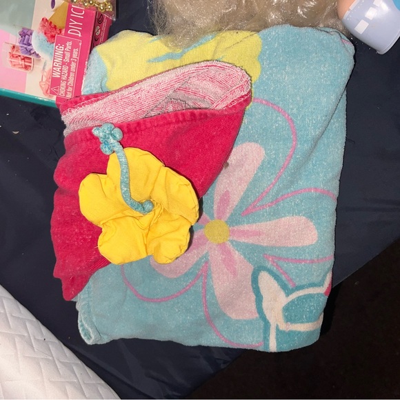 Mixed bundle for a girl - Picture 5 of 5